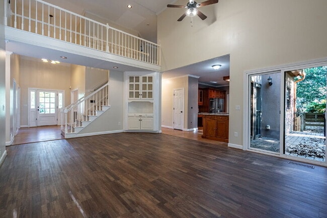 Building Photo - 3 Buckingham Ct