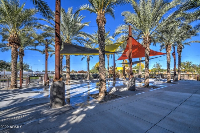 Building Photo - 4655 S Vapor