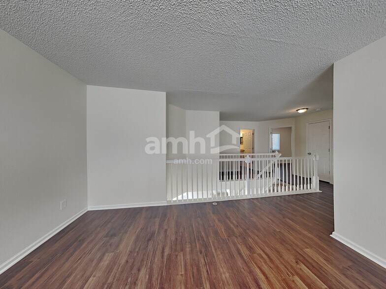 Building Photo - 4103 N Malta St