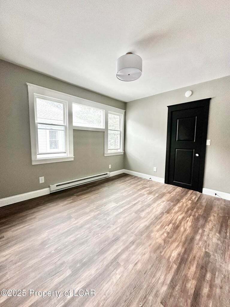 Building Photo - 44 Shoemaker St