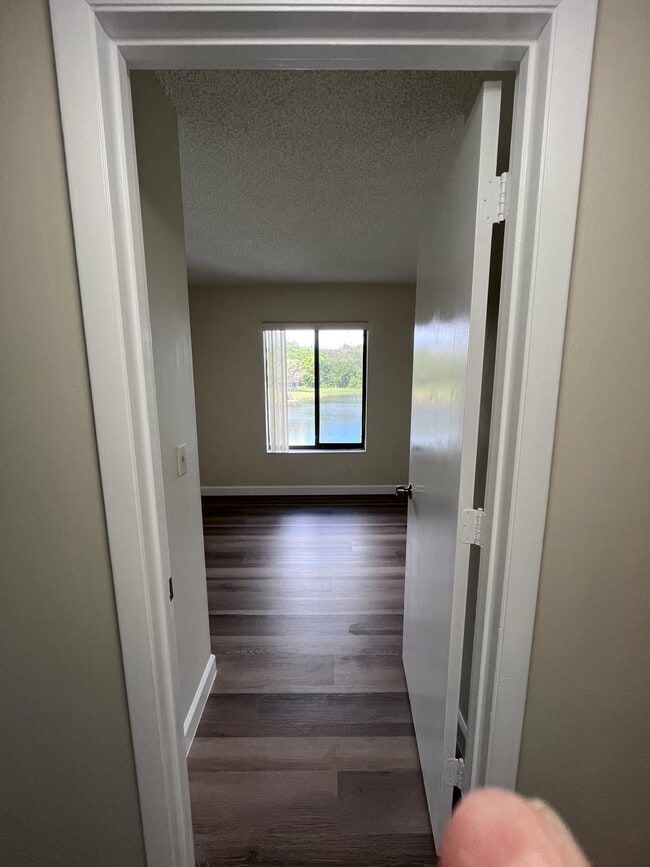 Guest Room - 1002 Green Pine Blvd