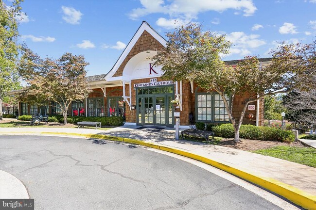 Building Photo - 164 Kendrick Pl