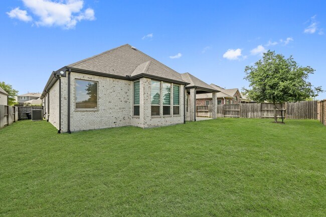 Building Photo - 2714 Coastal Trl