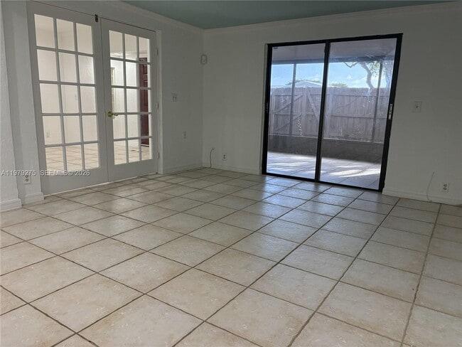 Building Photo - 1970 SW 24th Cir