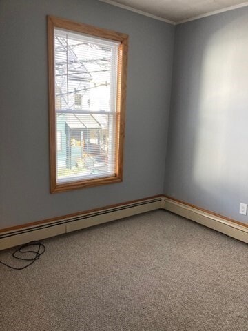 Building Photo - 28 Lake St