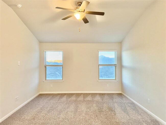 Building Photo - 5800 Livorno Cove