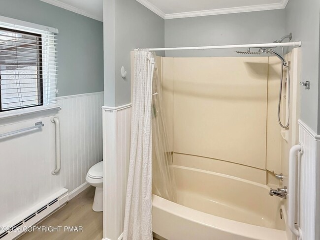 Building Photo - 308 Hemlock Ln