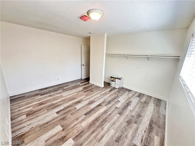Building Photo - 5238 Greene Ln