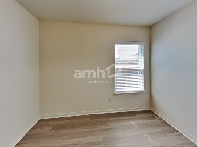 Building Photo - 21115 Baltic Rain Dr