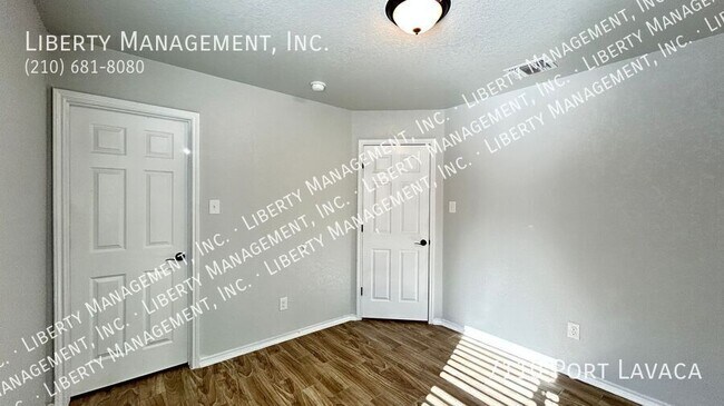 Building Photo - 7110 Port Lavaca