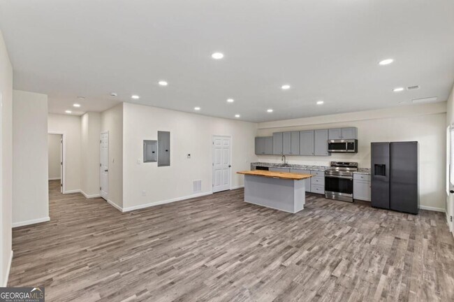 Building Photo - 160 Janney Cir