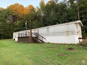 Building Photo - 3/2 Mobile Home in Wetumpka $600