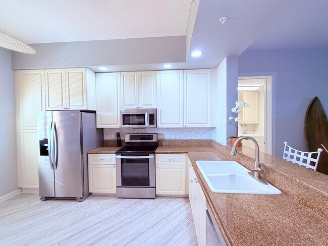 Building Photo - 3 Harbour Isle Dr E