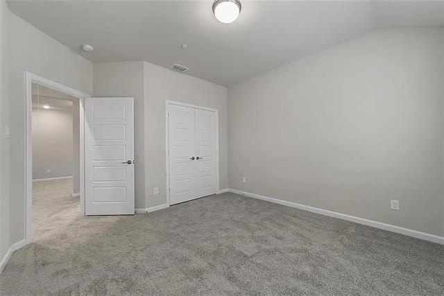 Building Photo - 1964 Sweetwater Ln