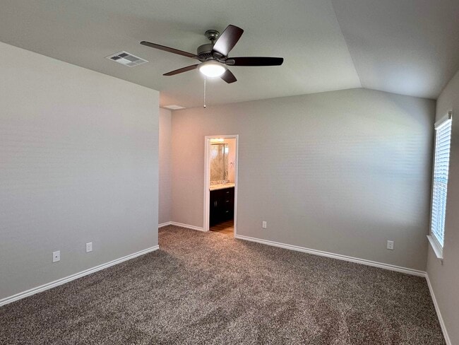 Building Photo - 1179 Kennesaw Dr