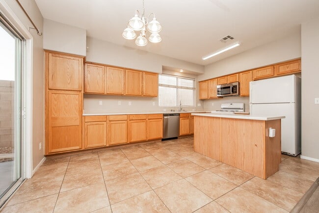 Building Photo - 9476 Plover Falls Ave