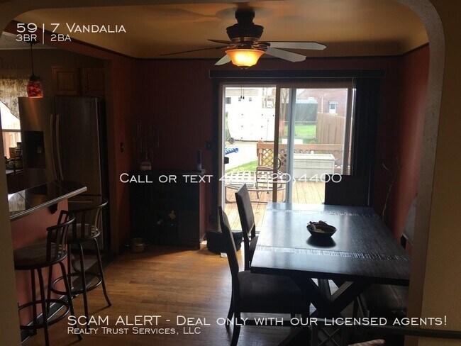 Building Photo - 5917 Vandalia Ave