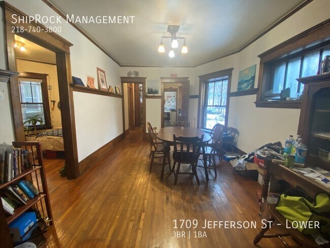Building Photo - 1709 Jefferson St