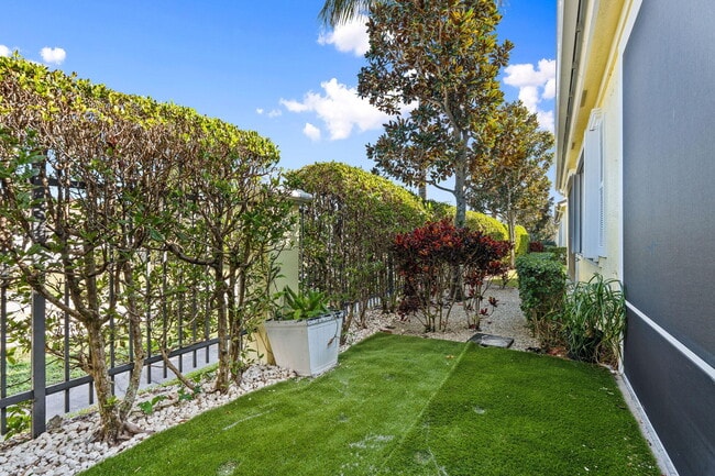 Building Photo - 602 Mariner Bay Blvd