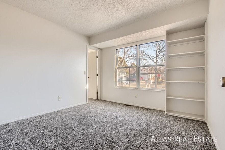 Building Photo - 7790 Belford Dr