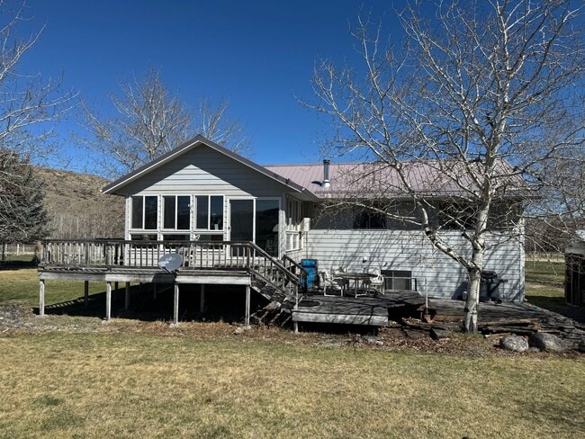 Building Photo - Furnished 4 Bed/2 Bath Seasonal Rental – Absarokee, MT | July–September