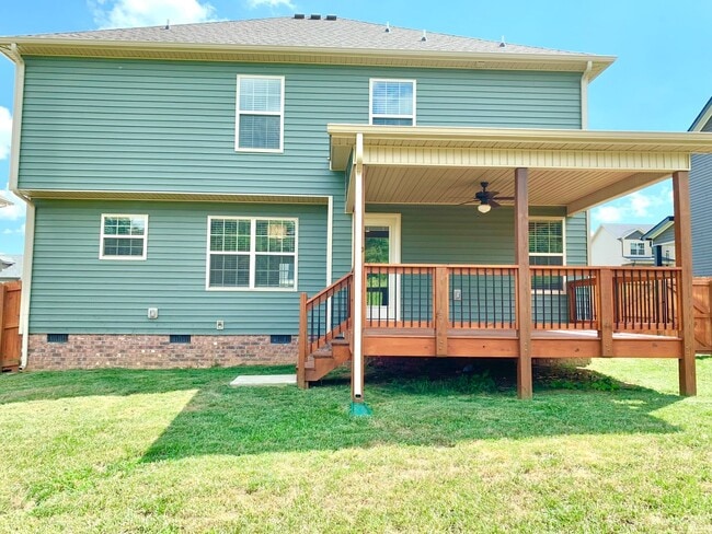 Building Photo - 733 Banister Dr