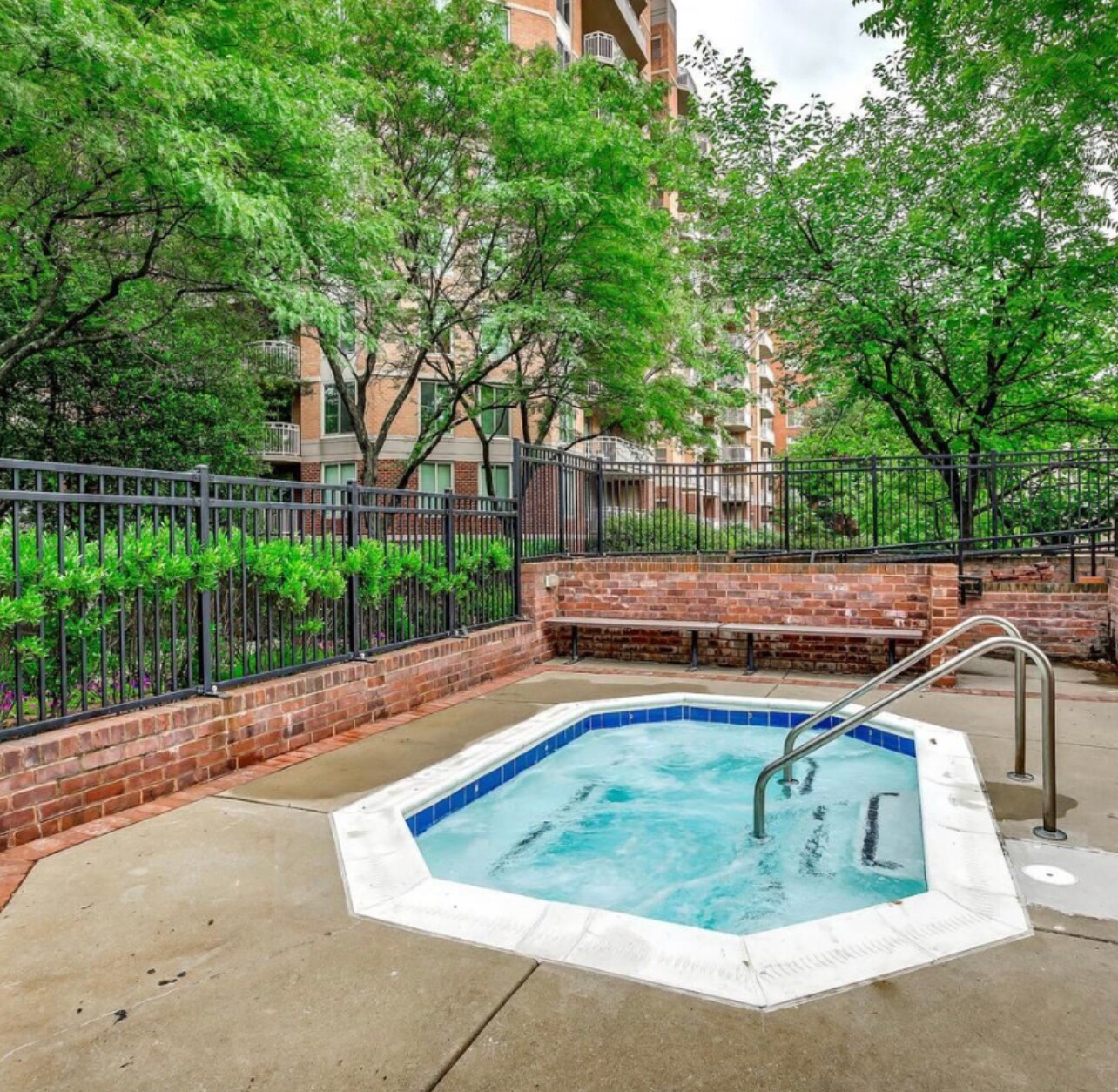 Hot Tub - 7500 Woodmont Ave