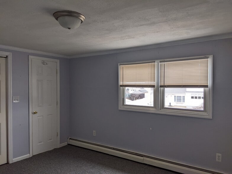 Building Photo - 474 17th St