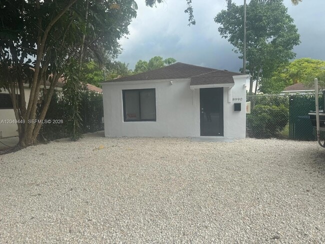 Building Photo - 8990 NW 5th Ave
