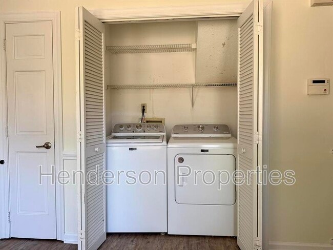 Building Photo - 2407 Wildburne Ct