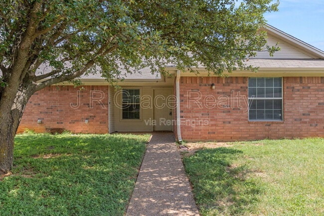 Building Photo - 10217 Hyacinth Ln