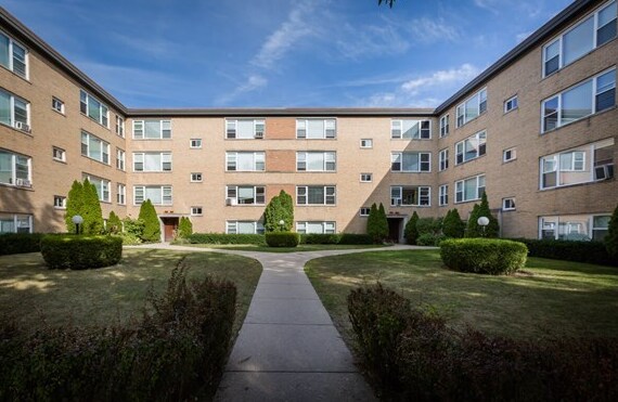 Building Photo - 7539 N Bell Ave