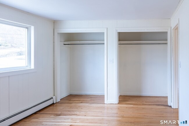 Building Photo - 84 Front St