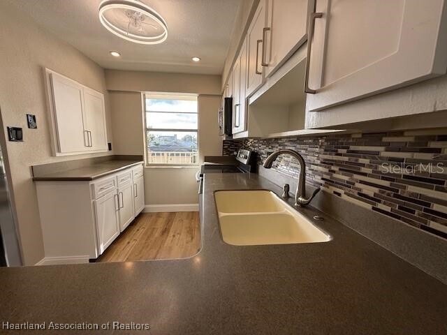 Building Photo - 700 Mirror Terrace NW