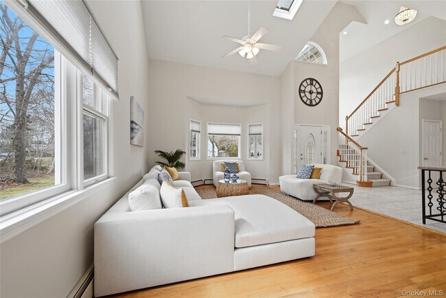 Building Photo - 5 Mill Race Rd