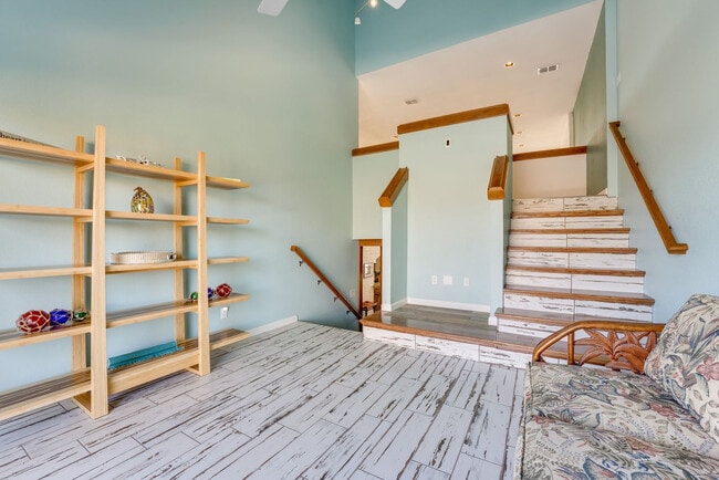 Building Photo - 15237 Isabella Ct