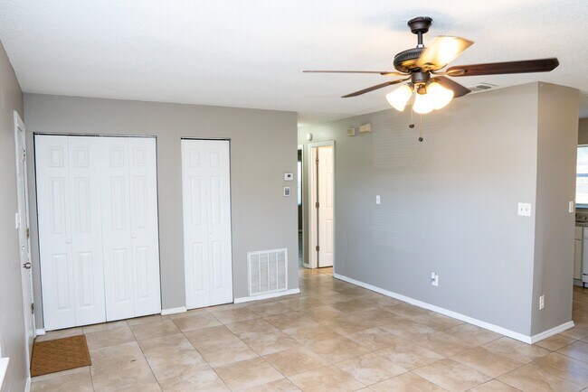 Building Photo - 1483 Elderton Dr