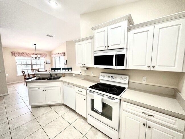 Building Photo - Beautiful 3 bed 2 bath Rental Home.