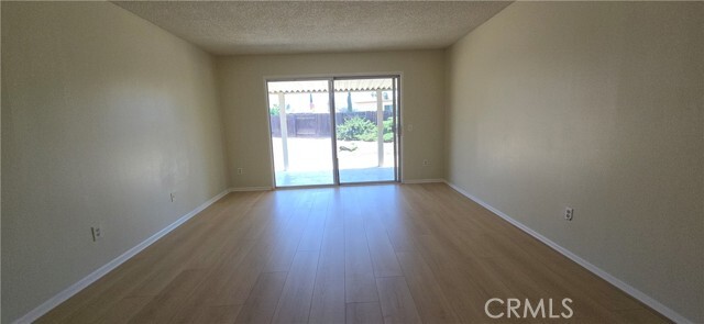 Building Photo - 260 W Shady Grove Dr