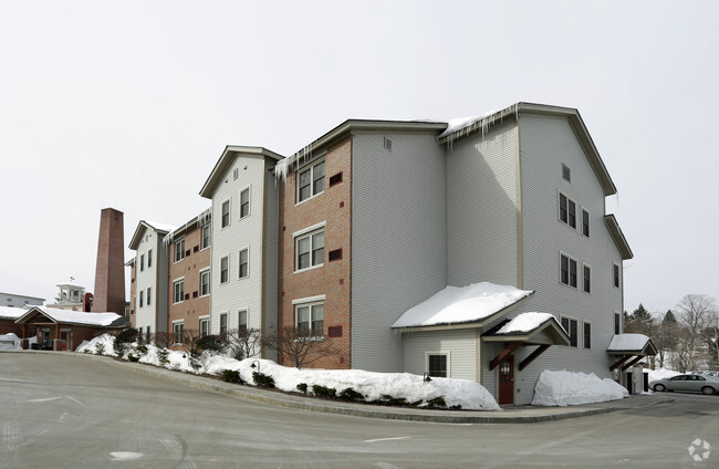 Building Photo - Milford Mill & Lindsey Landing  Apartments