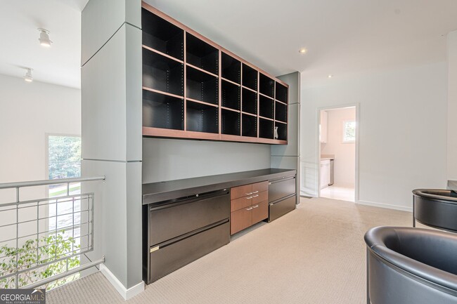 Building Photo - 2269 Briarwood Hills Dr NE