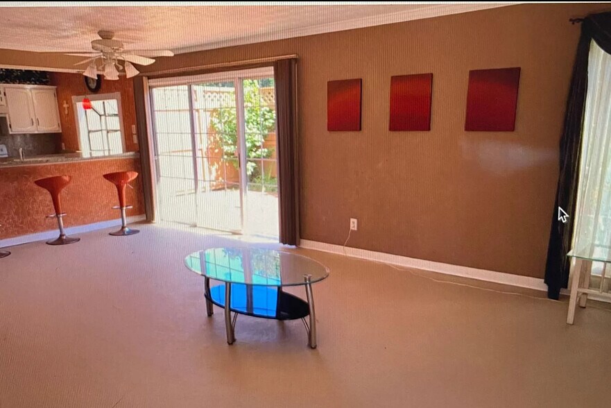 Building Photo - 5576 Clover Rise Ln