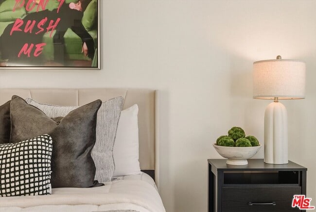 Building Photo - 1759 N Gower St