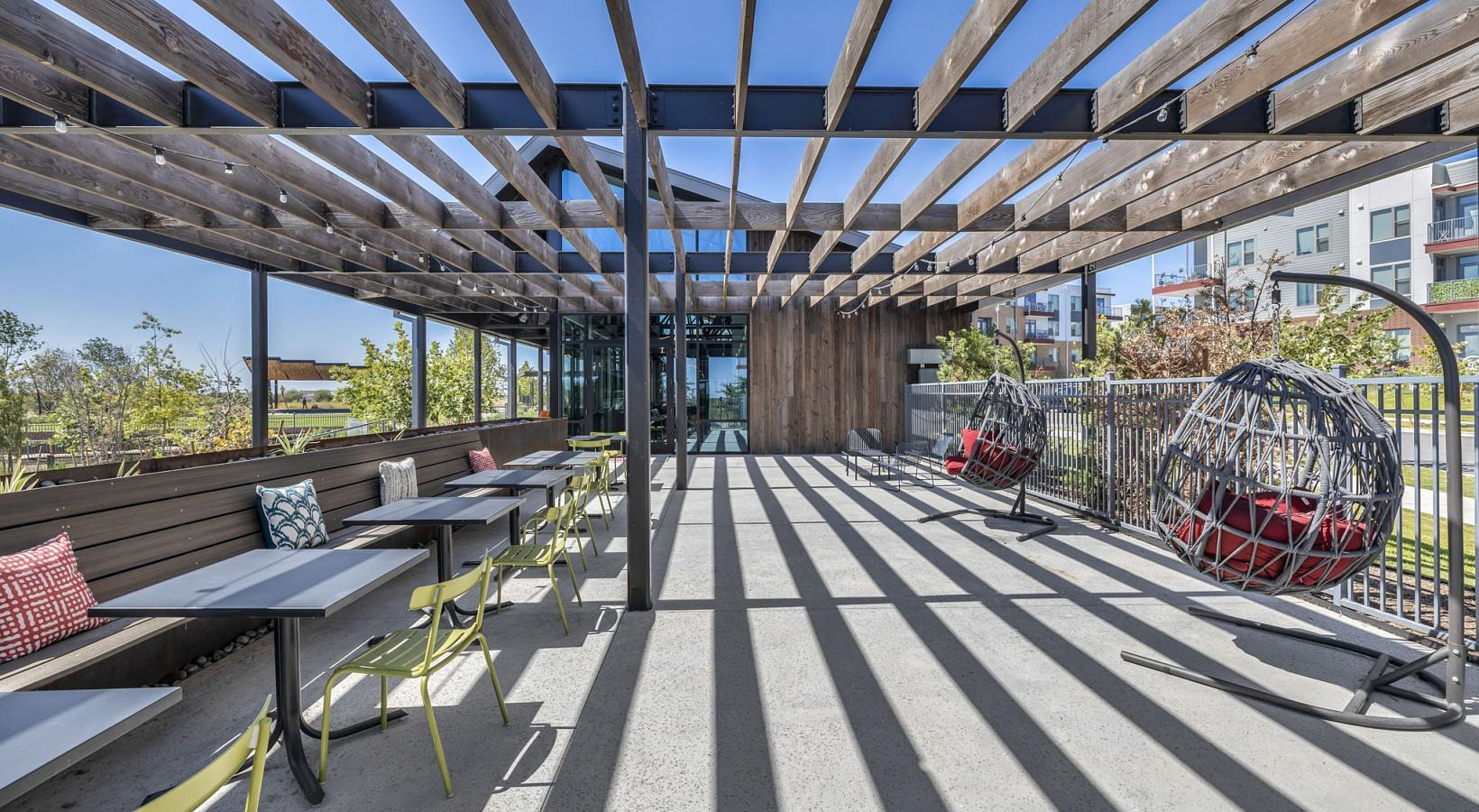 Building Photo - 3875 Burnham