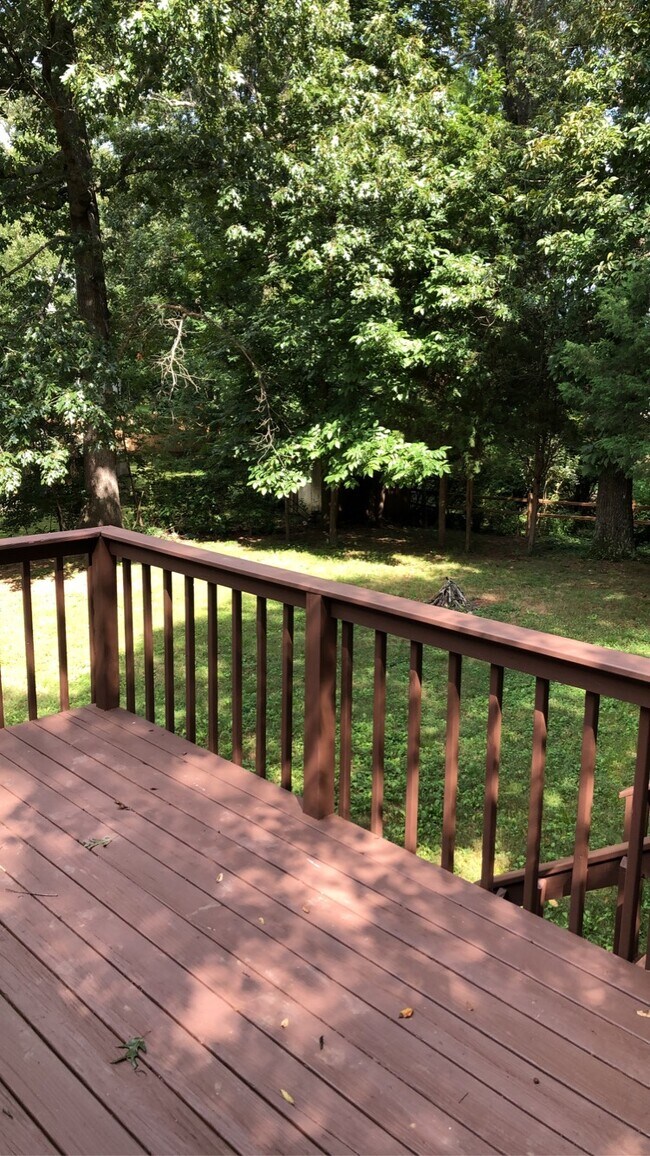 Building Photo - 11130 Concord Woods Dr