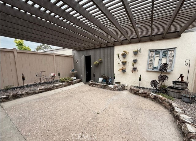 Building Photo - 4079 Av. Sevilla