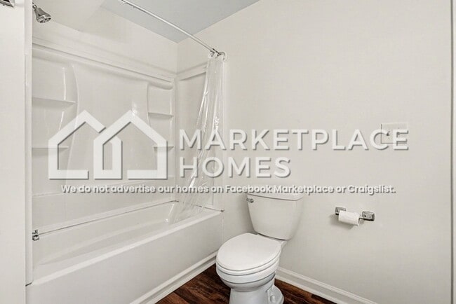 Building Photo - 1226 Coronada Dr