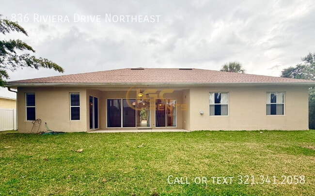 Building Photo - 836 Riviera Dr NE