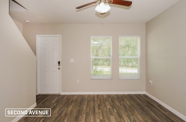 Building Photo - 10920 N Ober Terrace