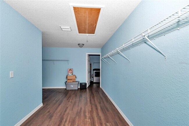 Building Photo - 70 SE 81st Pl